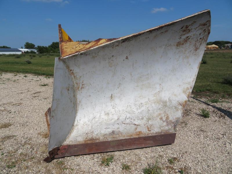 Adams 13' Snow V-Plow Adams 13' Snow V-Plow