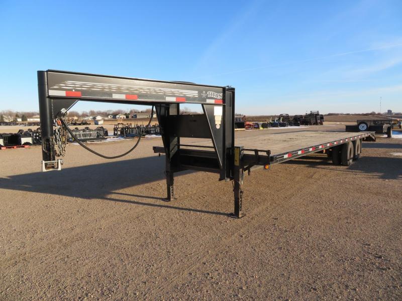 2003 Titan 35 Tandem Dual Gooseneck Trailer 2003 Titan 35 Tandem Dual Gooseneck Trailer