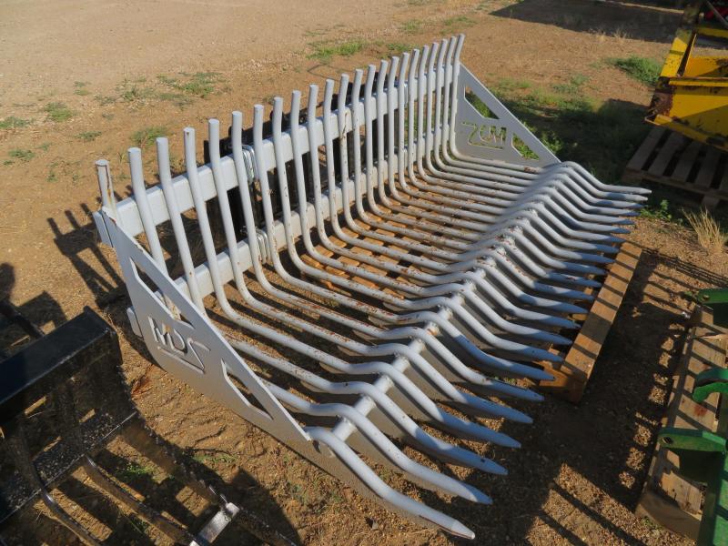 MDS 84 Skid Steer Rock Bucket MDS 84 Skid Steer Rock Bucket