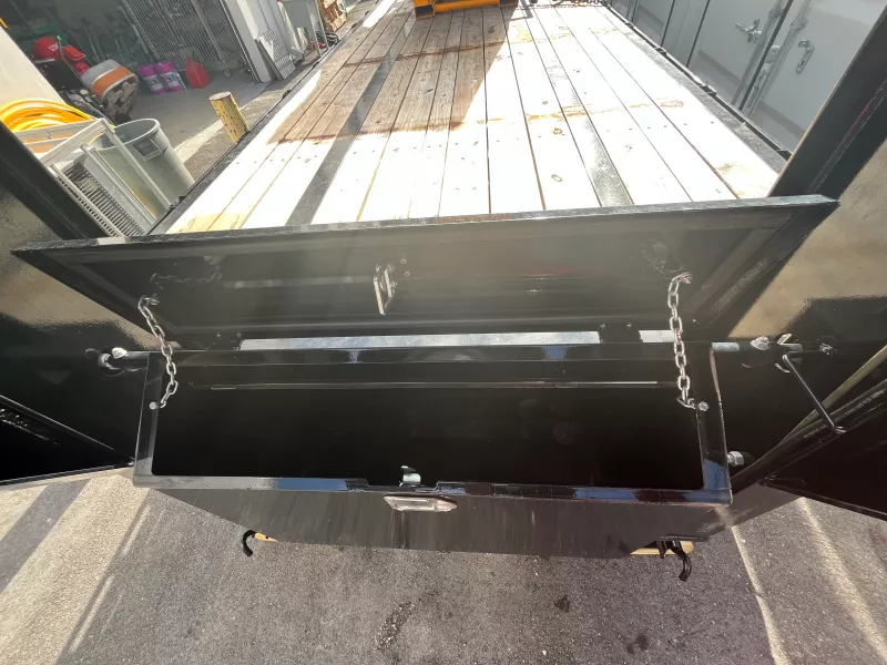 used Equipment / Flatbed Trailers Behnke  for sale, in Pompano Beach, FL Thumbnail 11