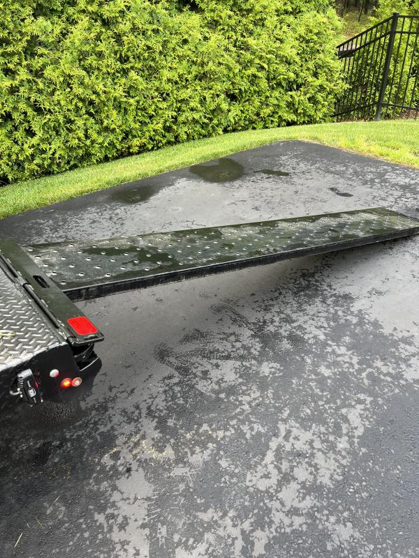 used Equipment / Flatbed Trailers Diamond C Trailers  for sale, in Marlton, NJ Thumbnail 14