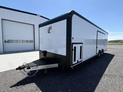 2026 Intech 28' W/Escape Door