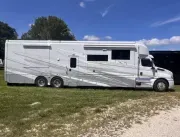 2027 Showhauler 45' Quad Slide Motorcoach 