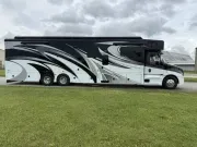 2026 Showhauler Quad Slide Motorcoach W/2 Full Baths 