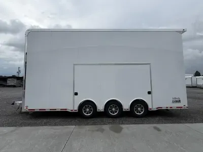 2026 Intech 24' Stacker W/Escape Door