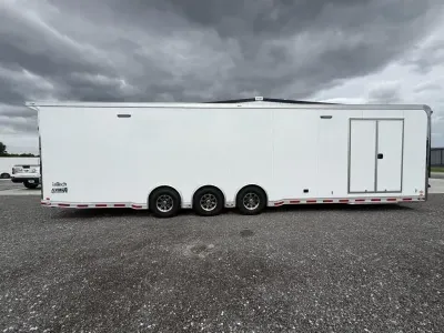 2023 Intech 34'  