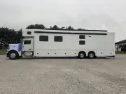 new Camper / RV Showhauler  for sale, in Cuba, MO Thumbnail 2