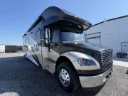 used Camper / RV Renegade  for sale, in Cuba, MO Thumbnail 2