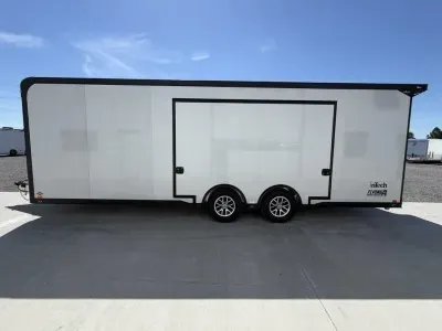 2026 Intech 24' W/Escape Door