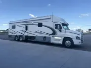 2018 Renegade 45' Motorcoach 