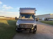 used Other Trailers Tiffin Motorhomes  for sale, in Cuba, MO Thumbnail 3