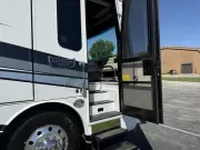 used Other Trailers Entegra Coach  for sale, in Cuba, MO Thumbnail 15