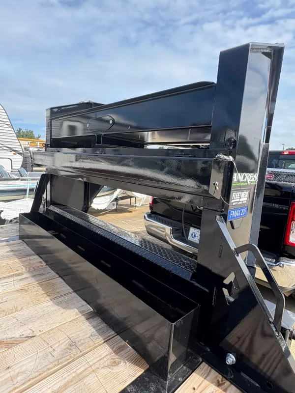 used Equipment / Flatbed Trailers Diamond C Trailers  for sale, in Whitsett, NC Thumbnail 3