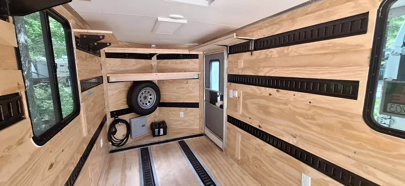 used Cargo (Enclosed) Trailers Diamond Cargo  for sale, in Wurtsboro, NY Thumbnail 8