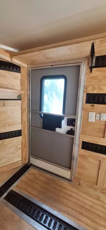 used Cargo (Enclosed) Trailers Diamond Cargo  for sale, in Wurtsboro, NY Thumbnail 4