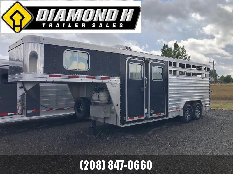 2012 Featherlite Stock Combo LQ Stock / Stock Combo Trailer 2012 Featherlite Stock Combo LQ Stock / Stock Combo Trailer