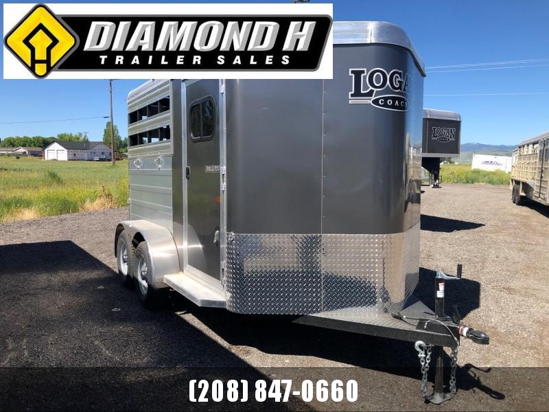 2022 Logan Coach 2H Combo Horse Trailer 2022 Logan Coach 2H Combo Horse Trailer
