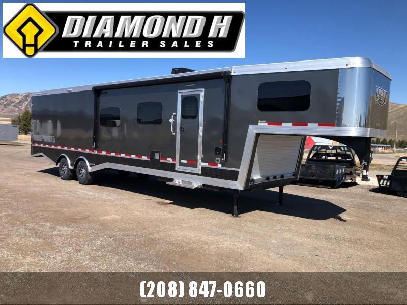 2022 Logan Coach Horse Power 10x10 LQ Toy Hauler 2022 Logan Coach Horse Power 10x10 LQ Toy Hauler