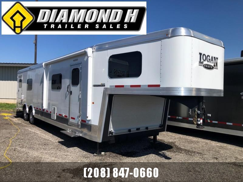 2022 Logan Coach Sport Hauler 2022 Logan Coach Sport Hauler