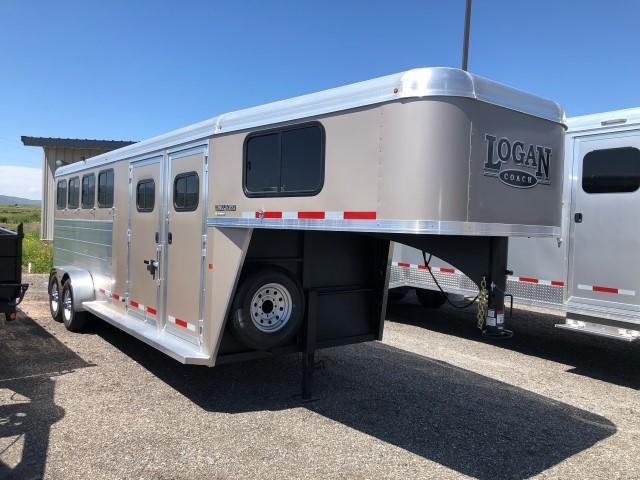 2020 Logan Coach Bullseye 4H Horse Trailer 2020 Logan Coach Bullseye 4H Horse Trailer