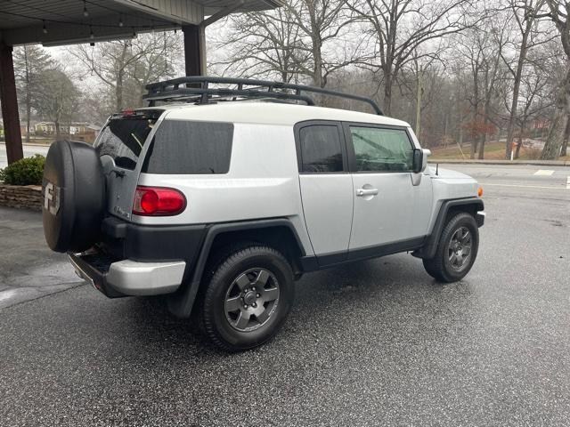 2007 Toyota FJ Cruiser SUV 2007 Toyota FJ Cruiser SUV
