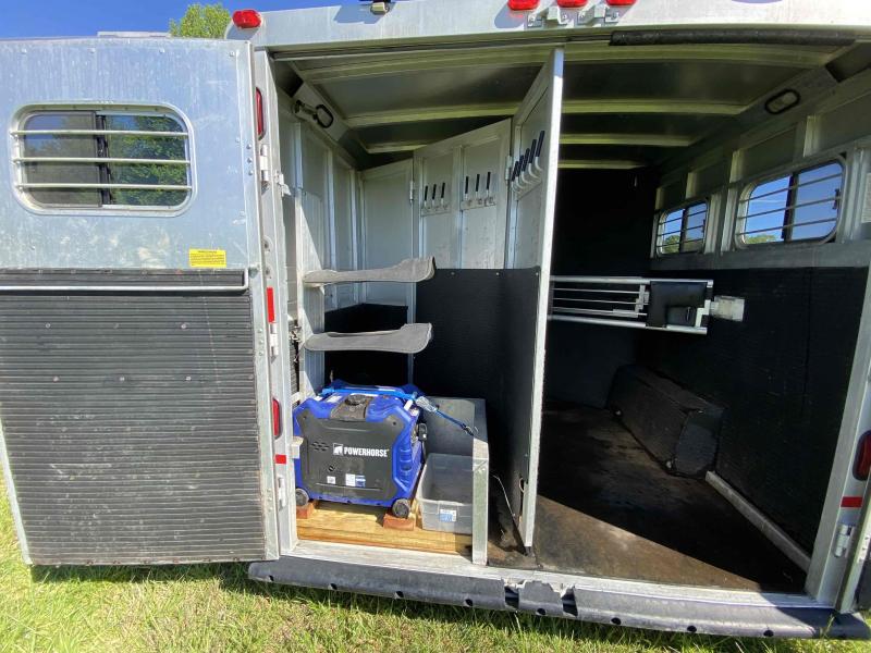 used Horse Trailers Sundowner Trailers  for sale, in Campobello, SC Thumbnail 6