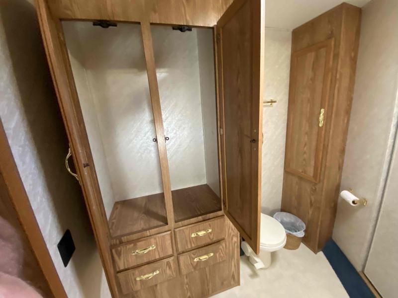 used Horse Trailers Sundowner Trailers  for sale, in Campobello, SC Thumbnail 17