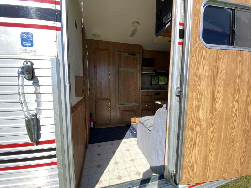 used Horse Trailers Sundowner Trailers  for sale, in Campobello, SC Thumbnail 10