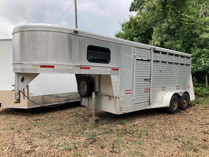 2007 WW 3 Horse GN Slant Load Horse Trailer Ken Feagin Truck