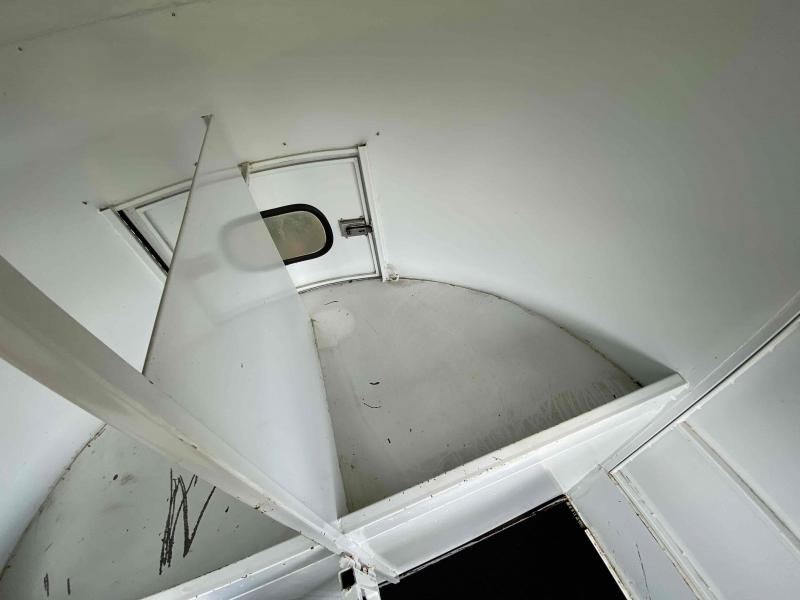 used Horse Trailers Bee Trailers  for sale, in Campobello, SC Thumbnail 6