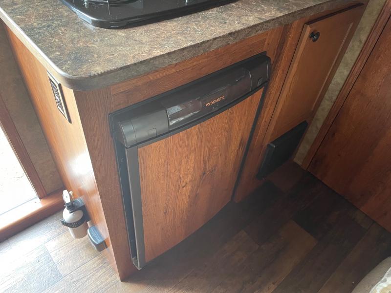 used Horse Trailers Lakota  for sale, in Campobello, SC Thumbnail 24