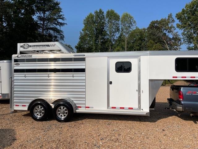2020 Cimarron 3 Horse Slant Load Gooseneck Trailer 2020 Cimarron 3 Horse Slant Load Gooseneck Trailer