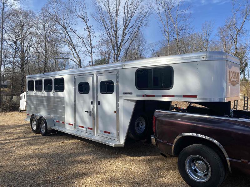 2022 Logan Coach 4 horse GN Horse Trailer Ken Feagin Truck & Trailer