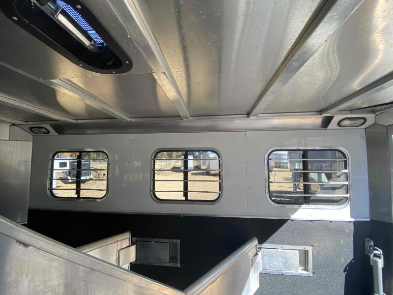 used Horse Trailers Adam  for sale, in Campobello, SC Thumbnail 15