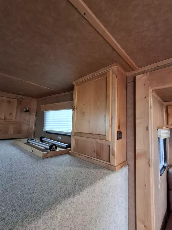 used Horse Trailers Logan Coach Trailers  for sale, in Yakima, WA Thumbnail 12