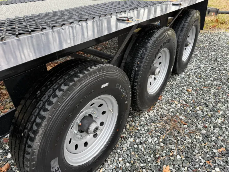 used Car Haulers / Racing Trailers Kaufman Trailers  for sale, in Yanceyville, NC Thumbnail 4