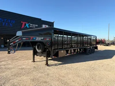 2027 East Texas Trailers 6.8" X 32' GOOSENECK LIVESTOCK 24K