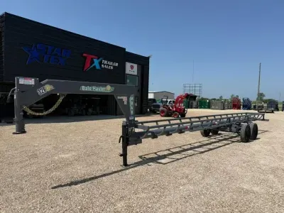 INDUSTRAIS AMERICA 32' GOOSENECK SINGLE ROW INLINE HAY BALE TRAILER
