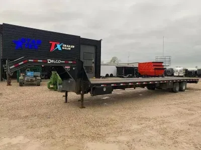 Delta Trailers *** USE 102" X 40' GOOSENECK FLAT BED