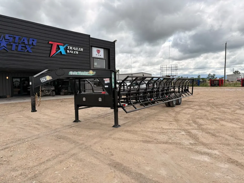 INDUSTRAIS AMERICA 32' DUAL TANDEM HAY TRAILER 20K ( HYDRAULIC JACKS )