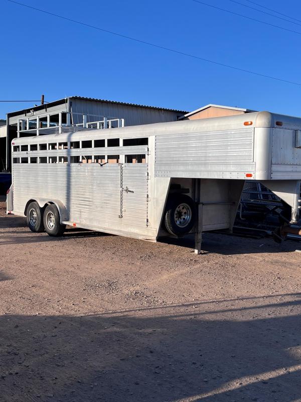 1988 4-Star Trailers 20' STOCK TRAILER Livestock Trailer 1988 4-Star Trailers 20' STOCK TRAILER Livestock Trailer