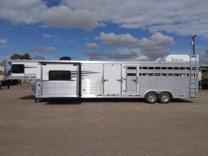 2020 Lakota LE81611 W/ SLIDE Livestock Trailer 2020 Lakota LE81611 W/ SLIDE Livestock Trailer