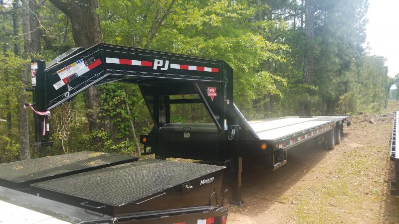2021 PJ Trailers LY34 Equipment Trailer 2021 PJ Trailers LY34 Equipment Trailer
