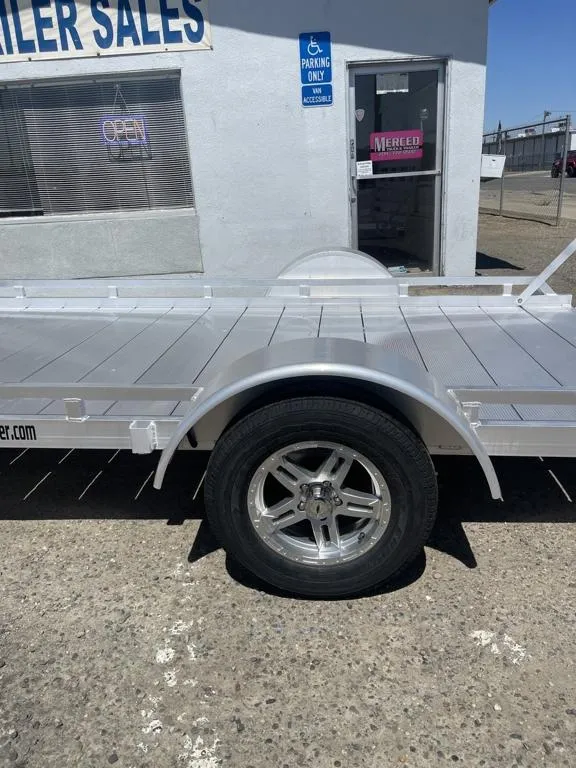 2026 Featherlite
