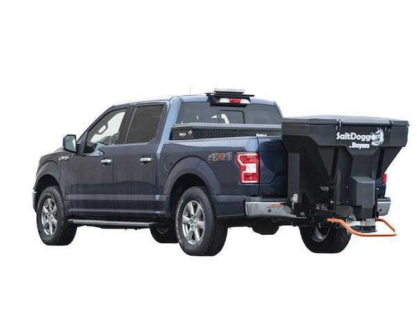 SALTDOGG TGS07 Salt Spreader SALTDOGG TGS07 Salt Spreader