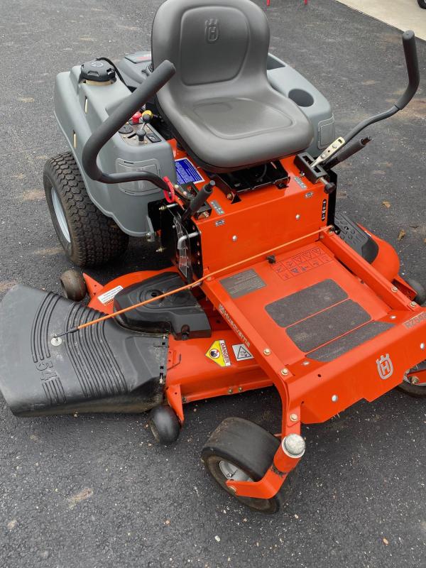 HUSQVARNA RZ5424 ZERO TURN HUSQVARNA RZ5424 ZERO TURN