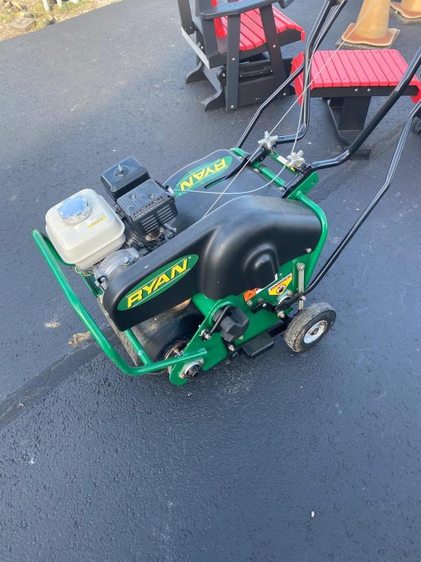 RYAN LAWNAIRE IV AERATOR RYAN LAWNAIRE IV AERATOR