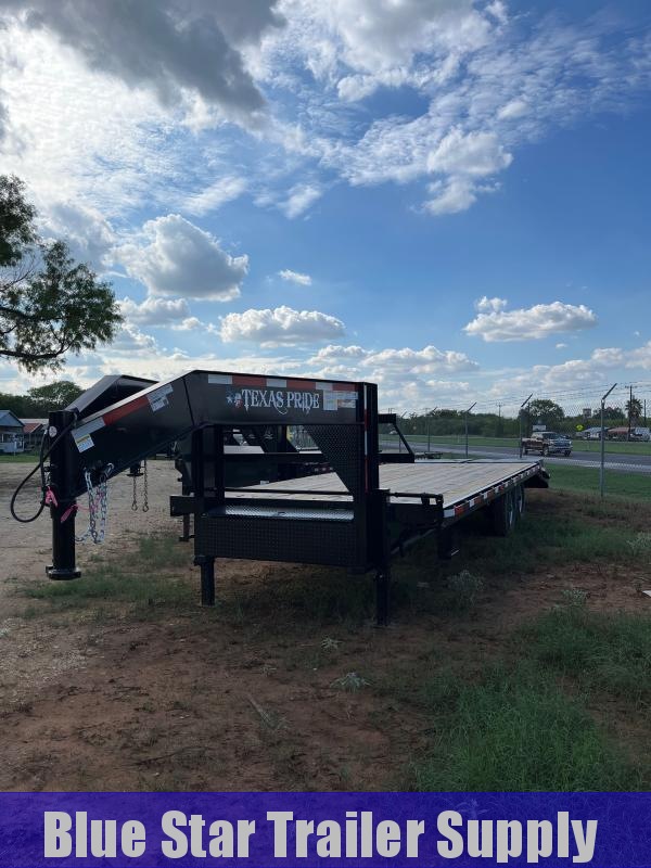 83 X 22+4 Gooseneck Low Boy Equipment Trailer w/ Mammoth Ramps 83 X 22+4 Gooseneck Low Boy Equipment Trailer w/ Mammoth Ramps