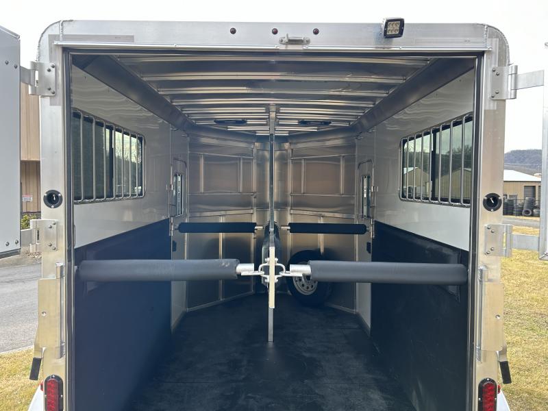 2024 Adam Ju-Lite 710AF 2Horse Straight Aluminum Horse Trailer in ...