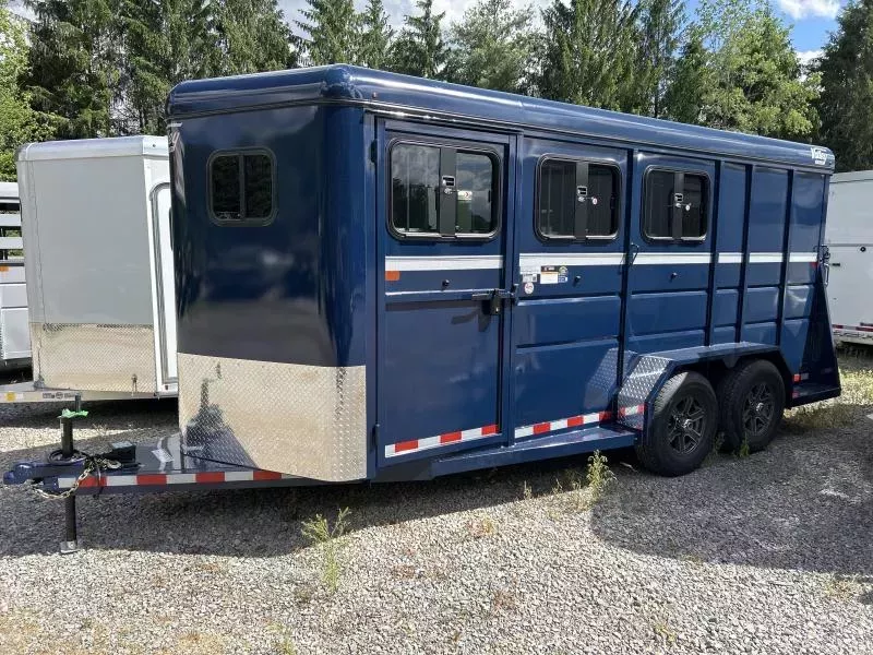 2026 Valley Trailers 3820 THOROUGHBRED 12K 6.8W X 18L X 7TALL 3 HORSE SLANT WITH ALUM WHEELS